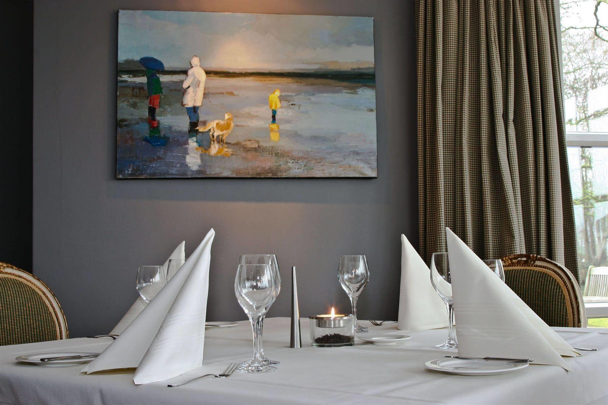 Landhotel De Ijsvogel Sint Nicolaasga ภายนอก รูปภาพ